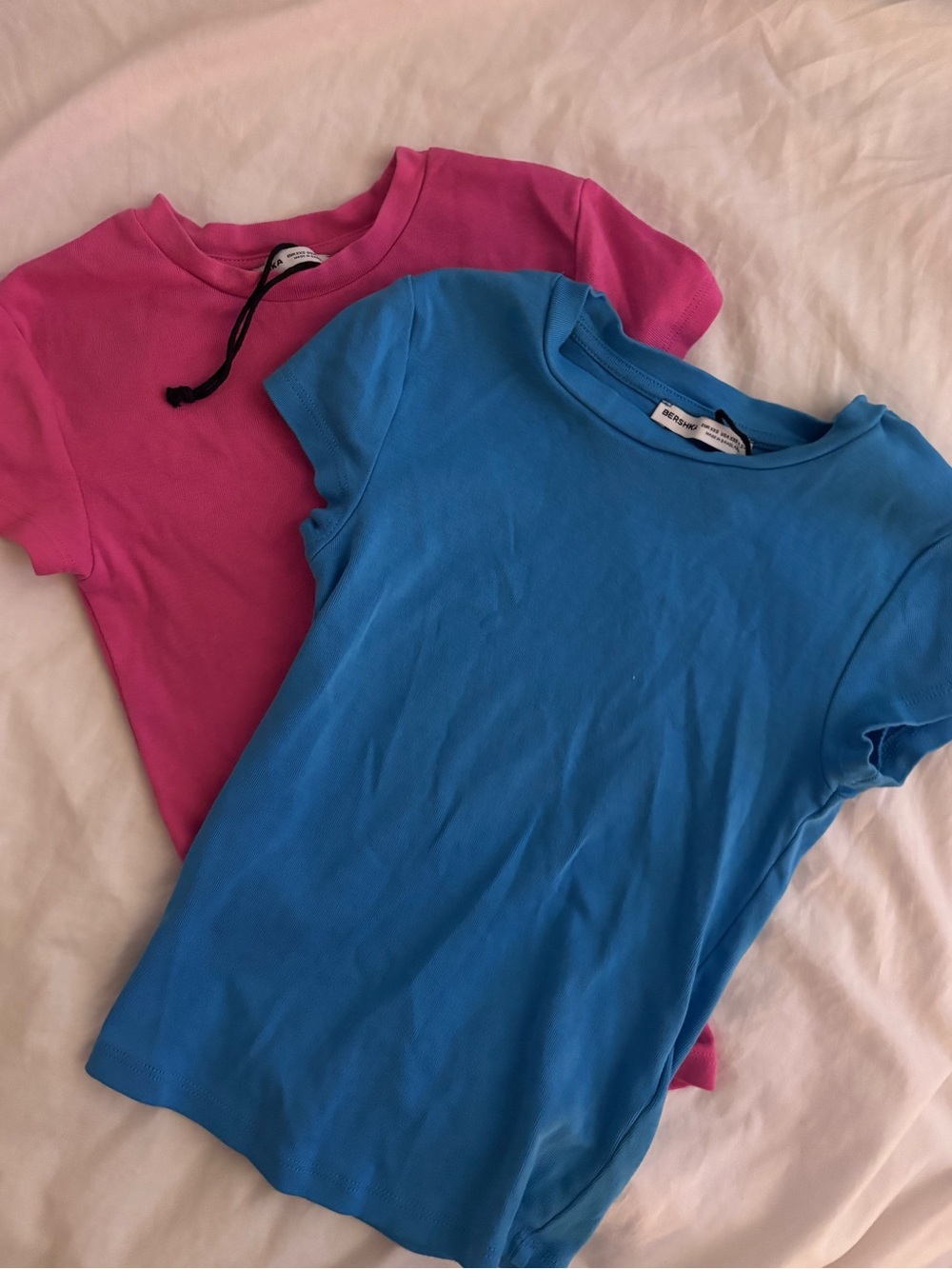 BUNDLE Bershka Short-Sleeve Crewneck Tees - Bright Blue & Hot Pink